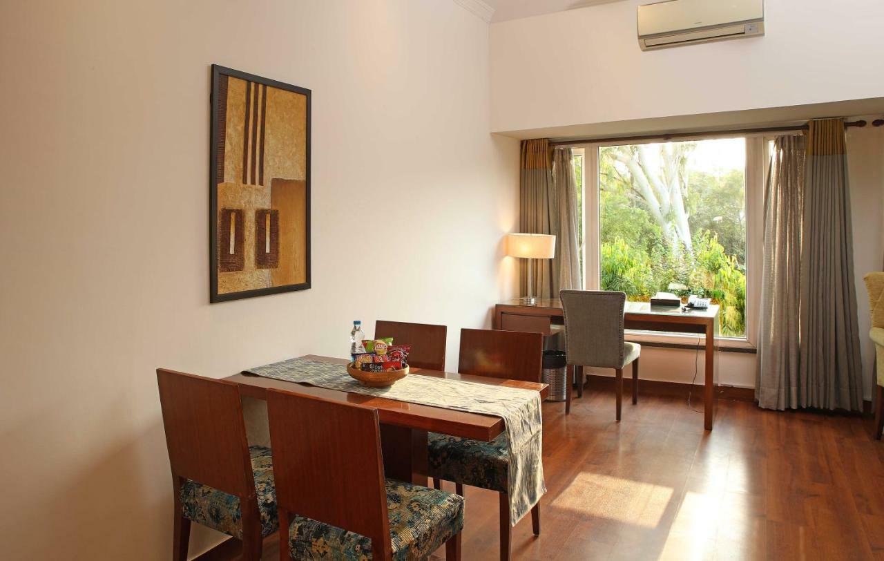 Ahuja Residency Sunder Nagar Hotel New Delhi Exterior photo