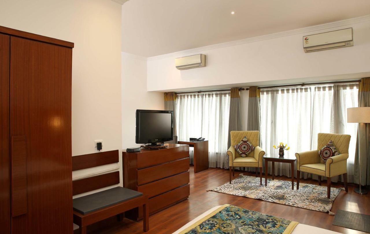 Ahuja Residency Sunder Nagar Hotel New Delhi Exterior photo