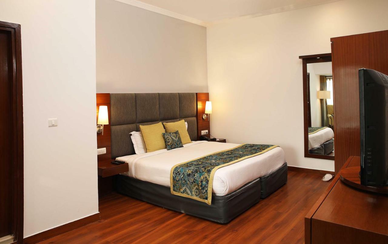 Ahuja Residency Sunder Nagar Hotel New Delhi Exterior photo