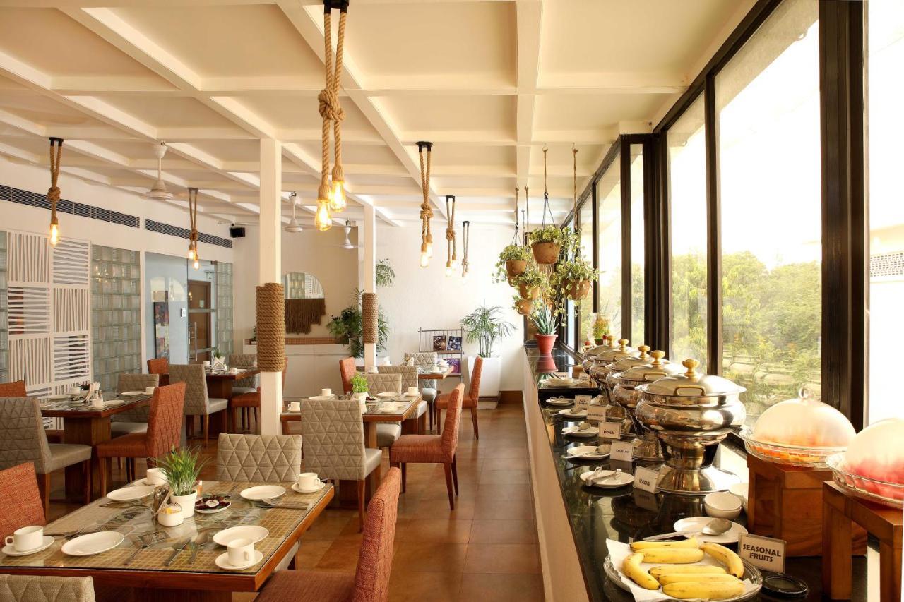 Ahuja Residency Sunder Nagar Hotel New Delhi Exterior photo